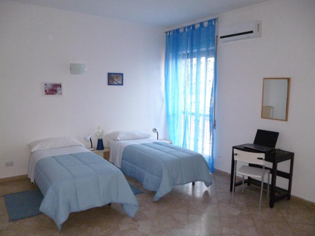 B&B Le Grand Bleu Siracusa - One Hundred Steps From Ortigia -Sea View - Syrakusa Rum bild